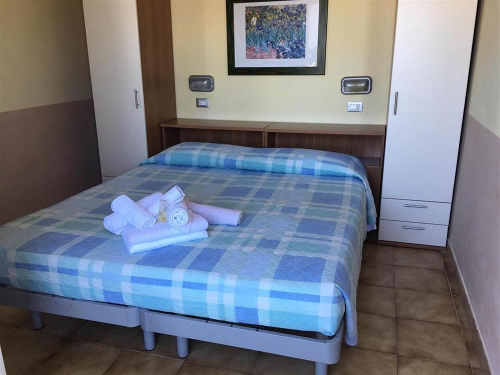 Hotel Bonaria Ρίμινι Εξωτερικό φωτογραφία
