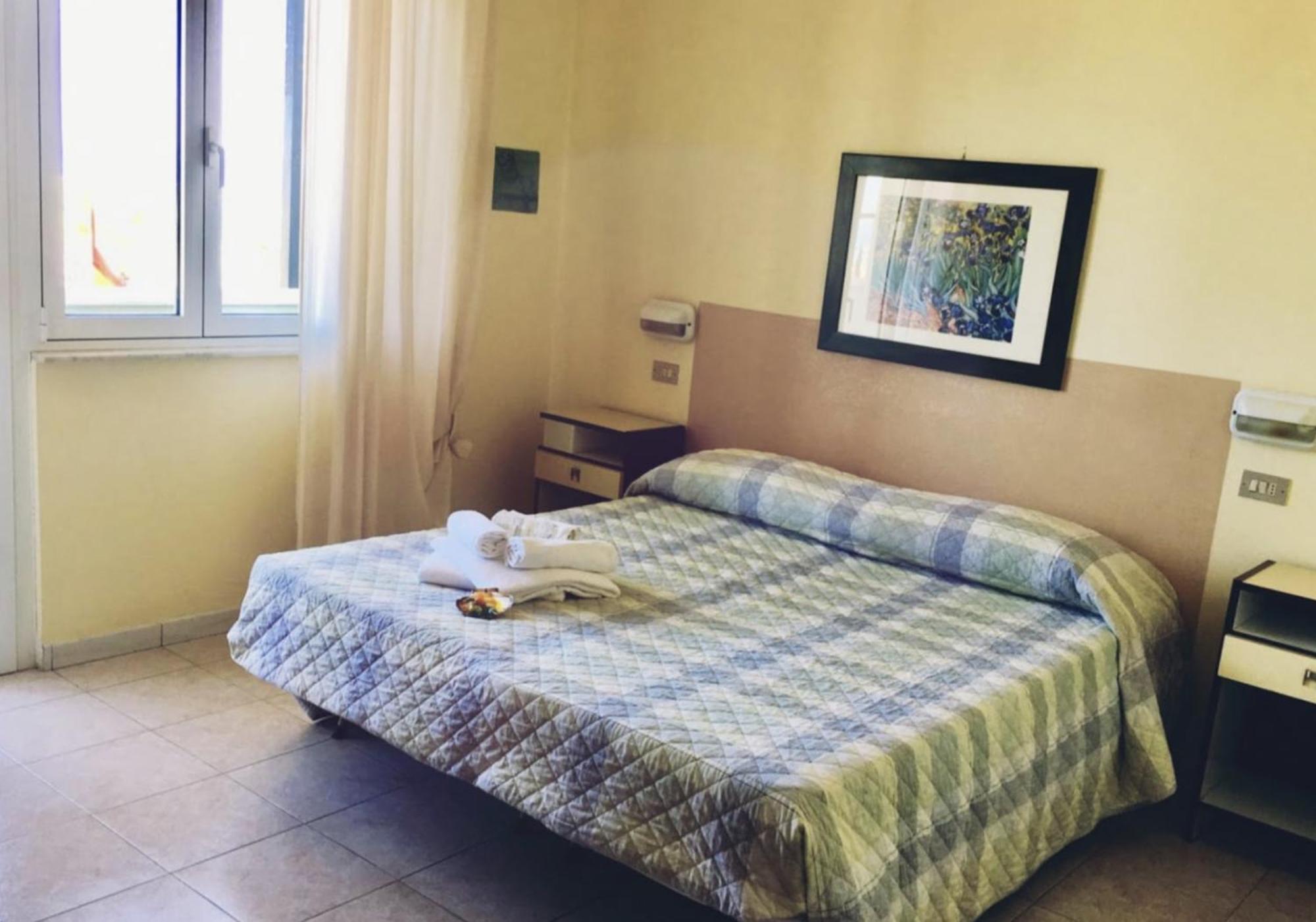 Hotel Bonaria Ρίμινι Εξωτερικό φωτογραφία